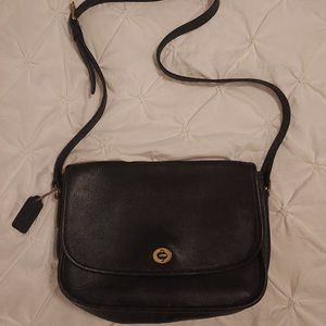 Vintage Coach City Crossbody bag